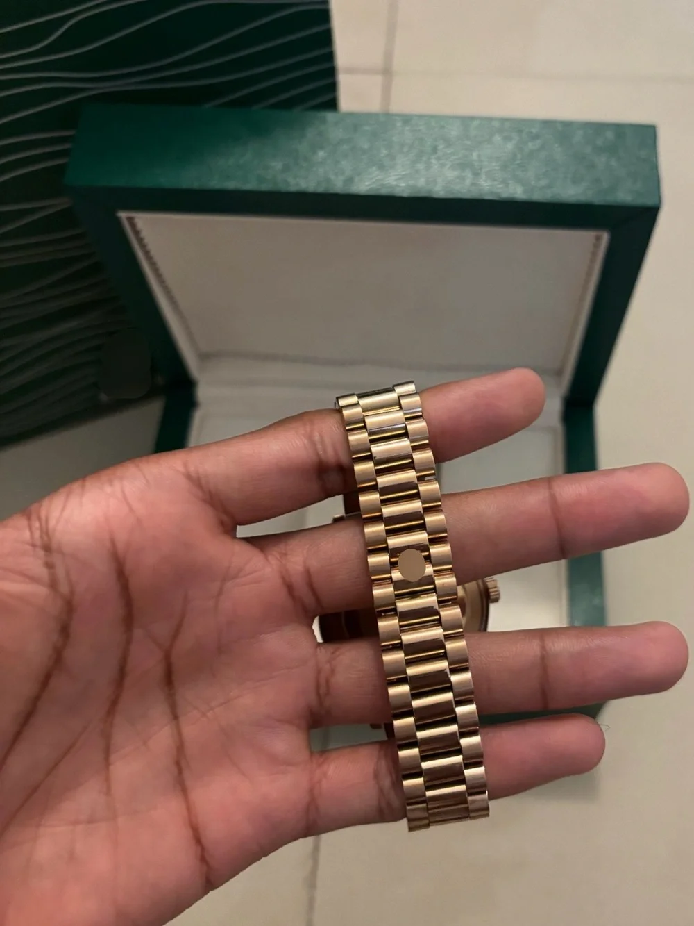 Men's Rose Gold Watch with Green Dial - Luxury Style